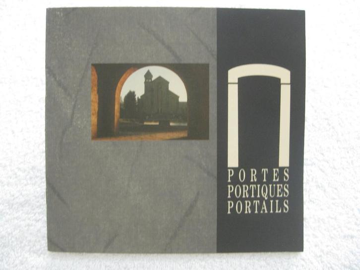 Patrimoine architectural wallon – Orval Abbaye - 1992, Livres, Histoire nationale, Comme neuf, Enlèvement ou Envoi