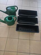 2 arrosoirs et 3 bacs à fleurs, Enlèvement