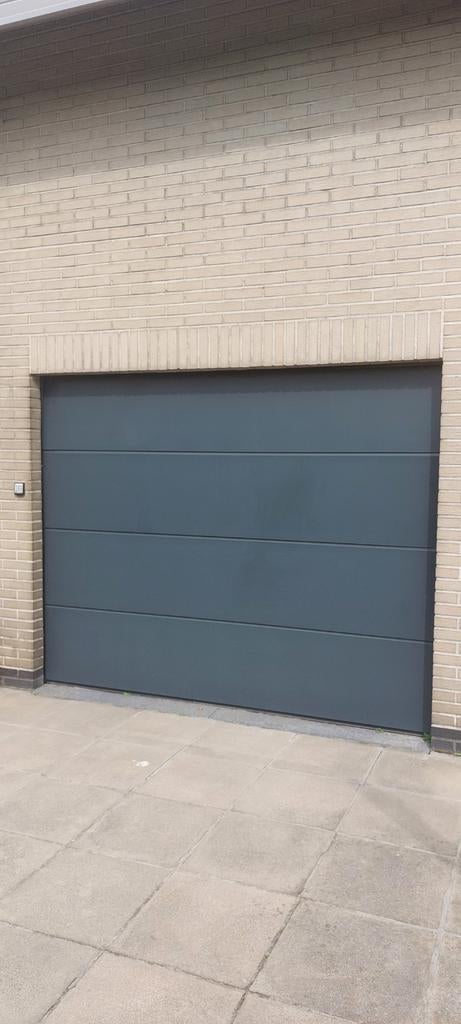 Garagepoort (werkt perfect)