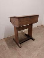 Zeer mooi opgemaakt Schoolbankje/lessenaar gezandstraald, Enlèvement ou Envoi, Utilisé, Bureau