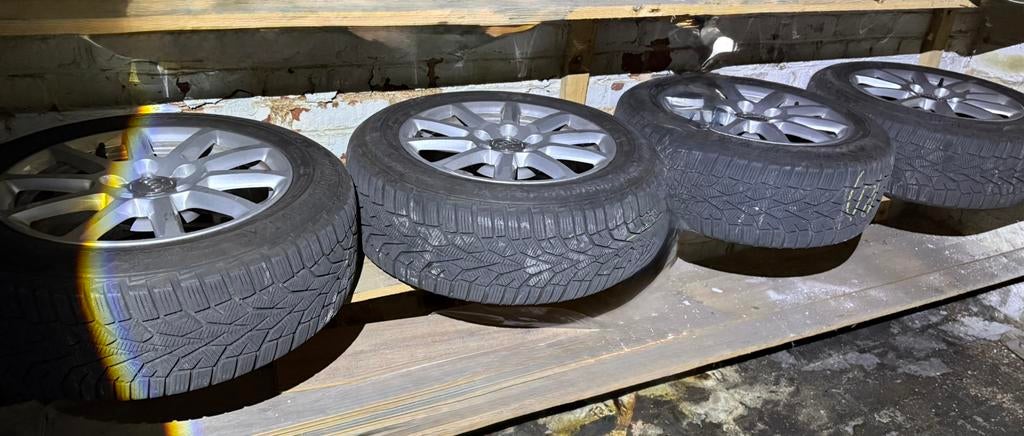 JANTES AUDI D’ORIGINE AVEC PNEUS HIVER 205/60 R16, Ophalen, Gebruikt