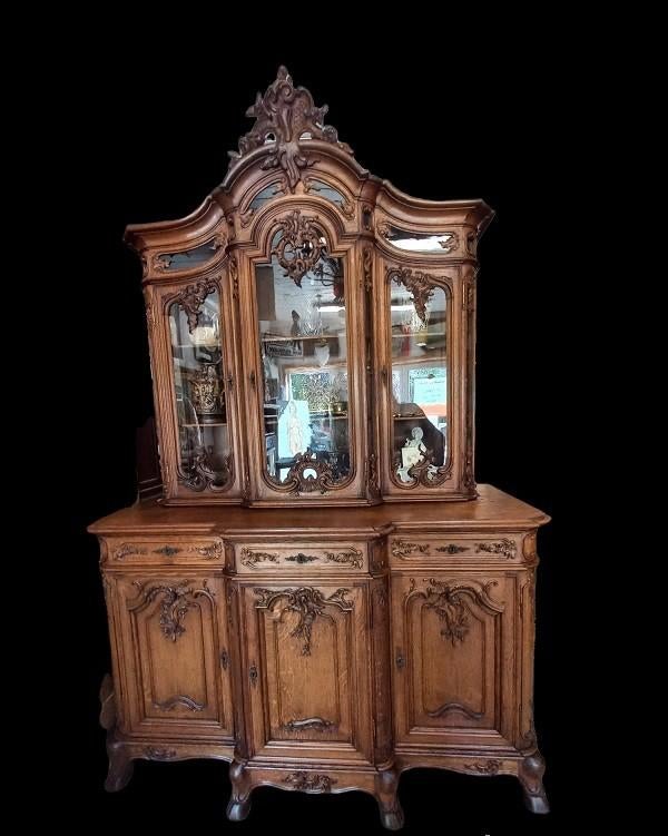 grote Luikse deux corps vitrinekast., Ophalen