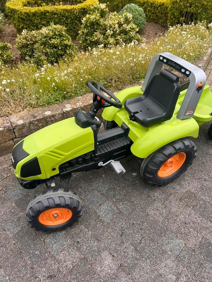 Trap Tractor + kar Falk Claas, Kinderen en Baby's, Speelgoed | Buiten | Skelters, Gebruikt, Ophalen