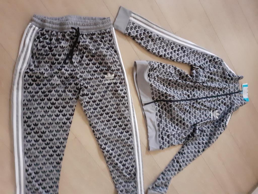 Adidas traningspak (nieuw), Ophalen, Nieuw, Maat 52/54 (L)