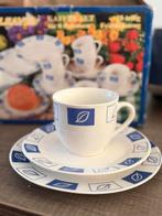 Service à café + assiettes à dessert, Enlèvement ou Envoi, Comme neuf