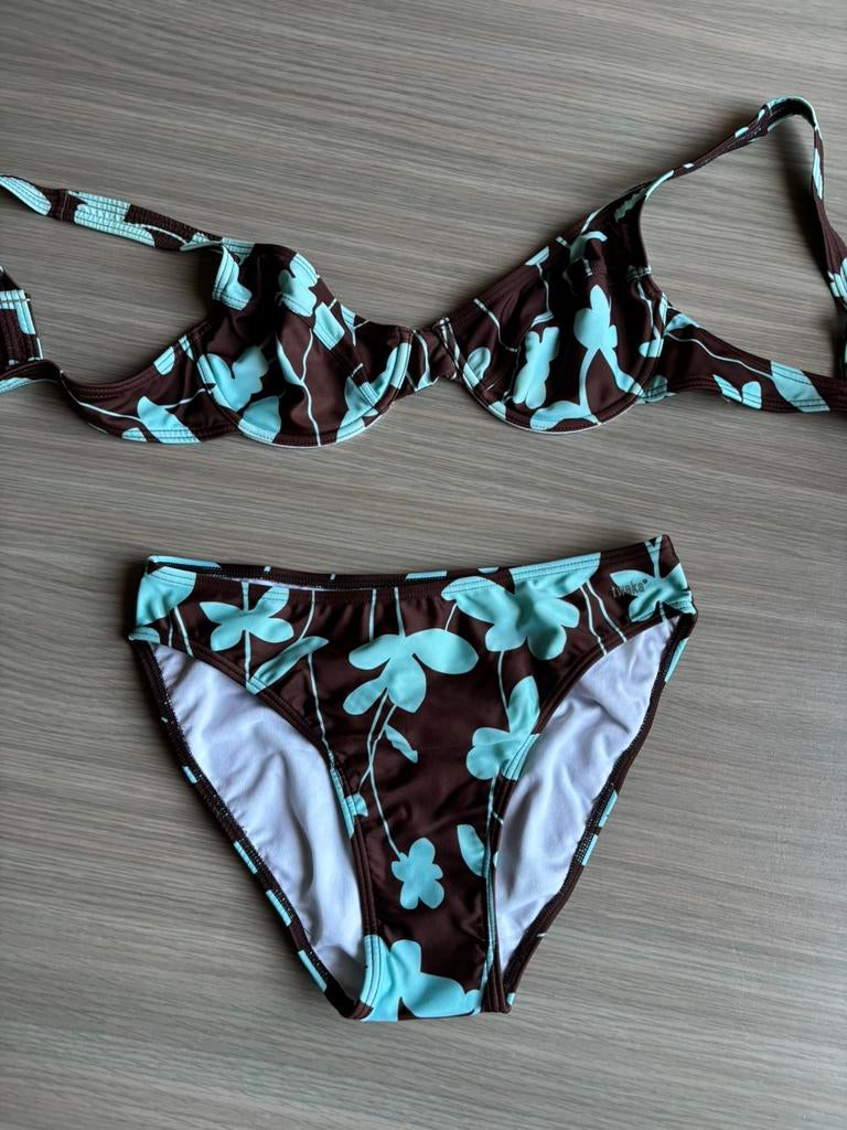 Bikini maat 38 van Tweka, Kleding | Dames, Badmode en Zwemkleding, Ophalen of Verzenden, Zo goed als nieuw, Overige kleuren, Bikini