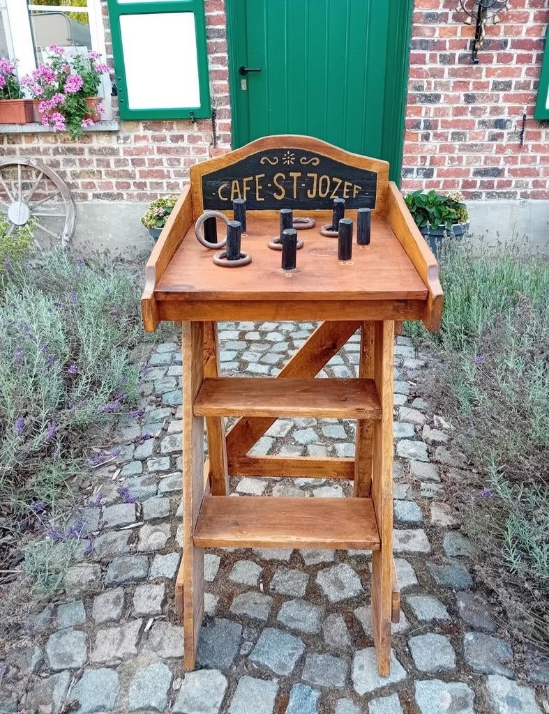 ZOMER IN ZICHT... VOLKSSPELEN OP JULLIE FEEST?, Ophalen