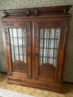 Antieke kast, Enlèvement