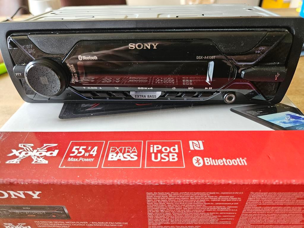 Sony DSX-A410BT autoradio – zo goed als nieuw, Auto diversen, Autoradio's, Ophalen