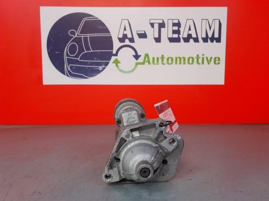STARTMOTOR Renault Twingo II (CN) (233003329R), Gebruikt, Renault