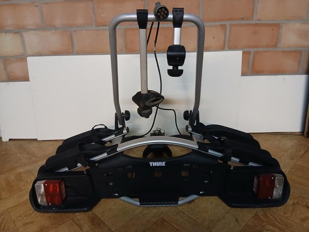 Thule fietsendrager, Ophalen, 2 fietsen, Zo goed als nieuw, Fietsendrager-accessoire