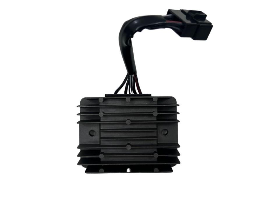 SPANNINGSREGELAAR GSX R 750 2004-2005 (GSXR750 K4 / K5), Motoren, Onderdelen | Overige, Nieuw