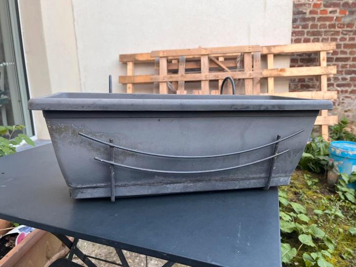 Jardinière pour plantes de balcon avec trop plein, Jardin & Terrasse, Accessoires mobilier de jardin, Utilisé, Enlèvement