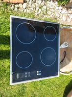 Table de cuisson fonctionnelle, Electroménager, Tables de cuisson, 4 zones de cuisson, Enlèvement, Utilisé, Encastré