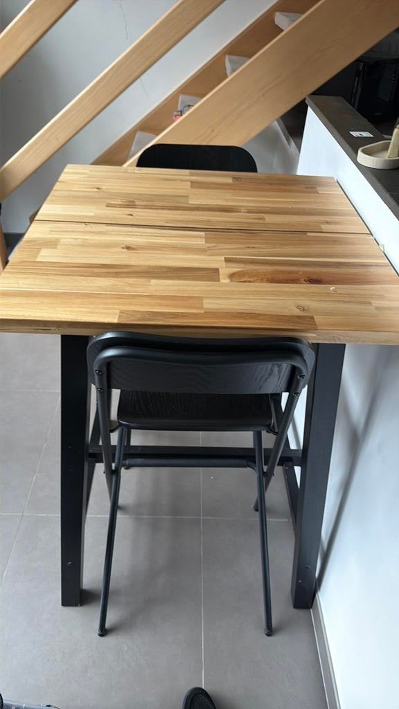 bartafel met 2 barkrukken, Huis en Inrichting, Tafels | Statafels, Ophalen, Gebruikt