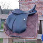 Donkerbruin Bates Veelzijdigheidszadel 17 inch, Dieren en Toebehoren, Paarden en Pony's | Zadels, Ophalen