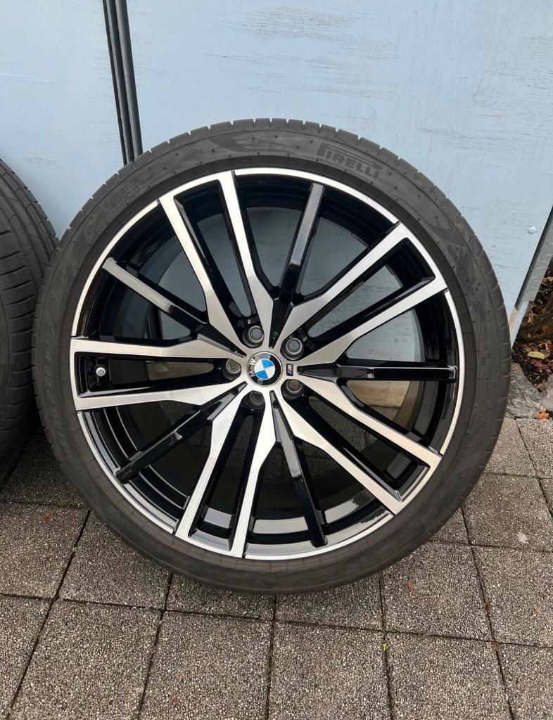 Jantes BMW X5 G05 & BMW X6 G06 22pouces kit d'origine, Autos : Pièces & Accessoires, Pneus et Jantes, Autres dimensions, Enlèvement