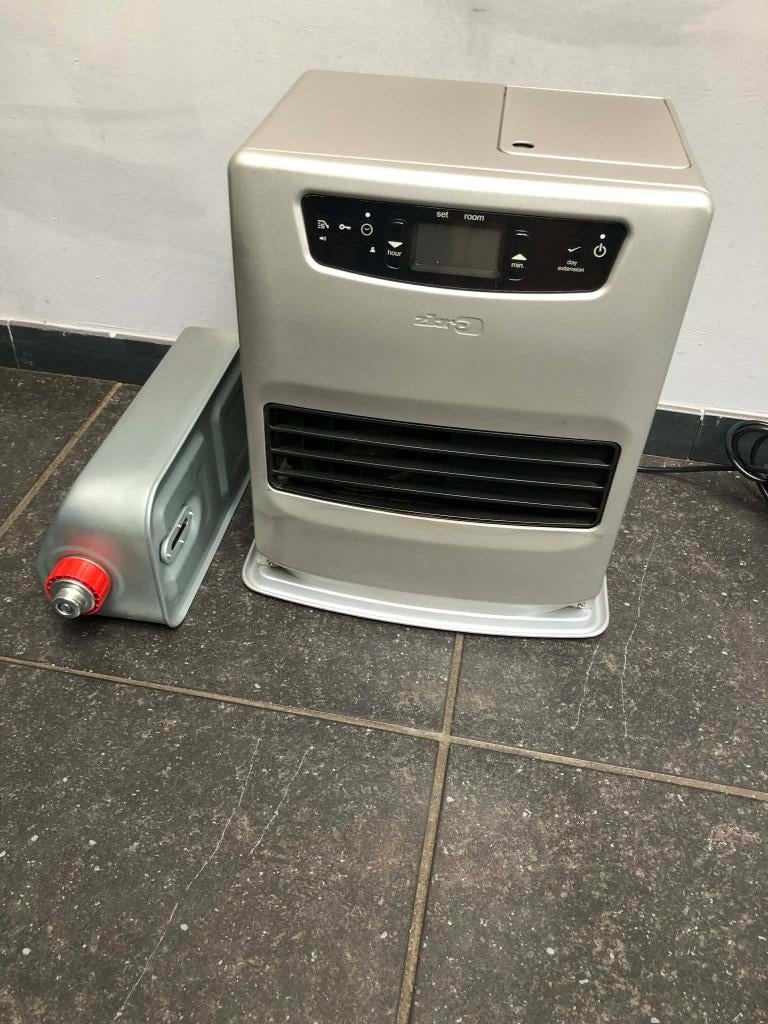 petroleumkachel  GRATS petrol  wieltjes  pompje zibro kamin, Enlèvement, Chauffage au kérosène