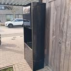 Armoire avec beaucoup d'espace de rangement. Gratuit, Maison & Meubles, Enlèvement