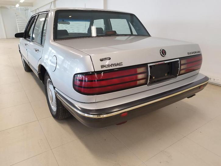 pontiac bonneville 1987, Auto's, Oldtimers, Particulier, Pontiac, Benzine, Berline, Automaat, Ophalen