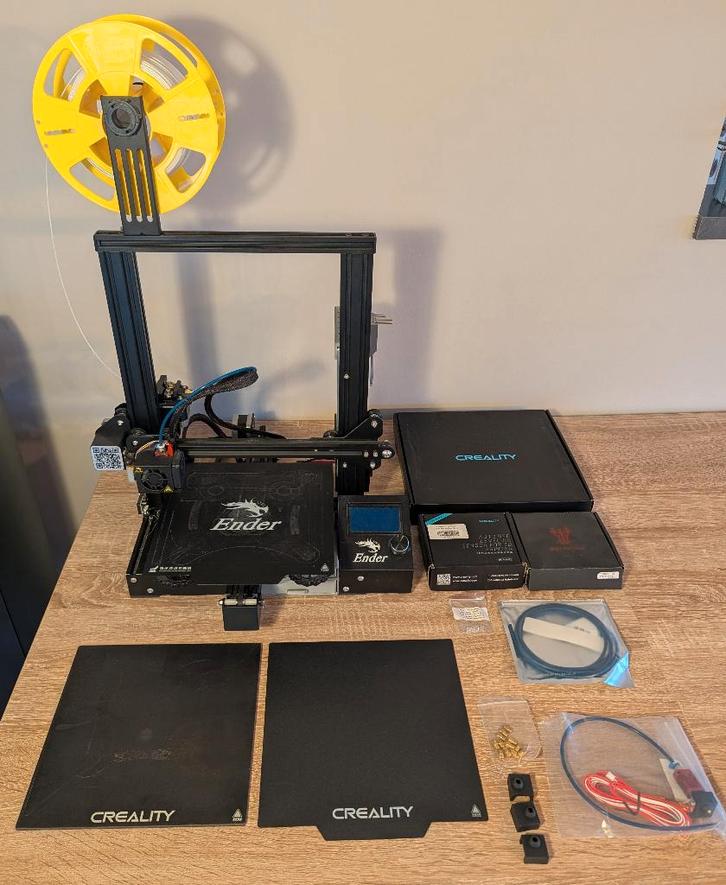 Ender 3 Pro 3D-Printer (incl. accessoires), Computers en Software, 3D Printers, Zo goed als nieuw, Ophalen