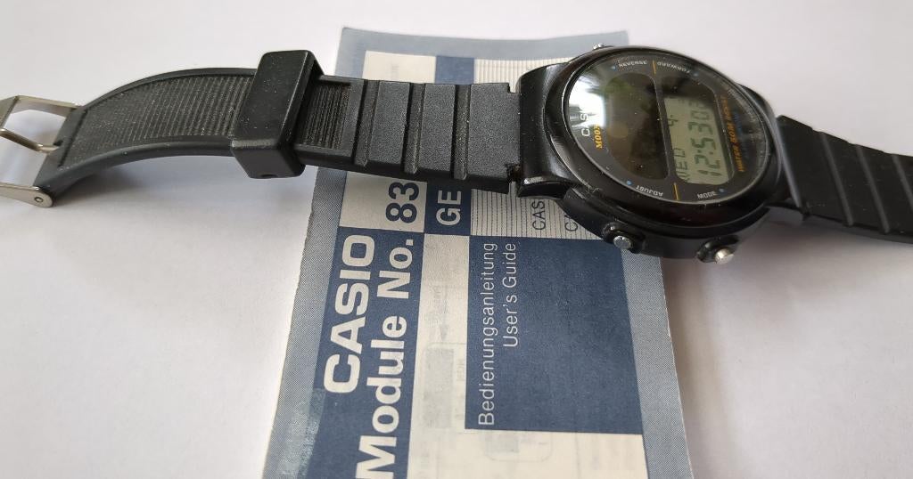 Montre vintage Casio GMW-15 Moongraph, Montre-bracelet, Casio, Enlèvement ou Envoi, Synthétique