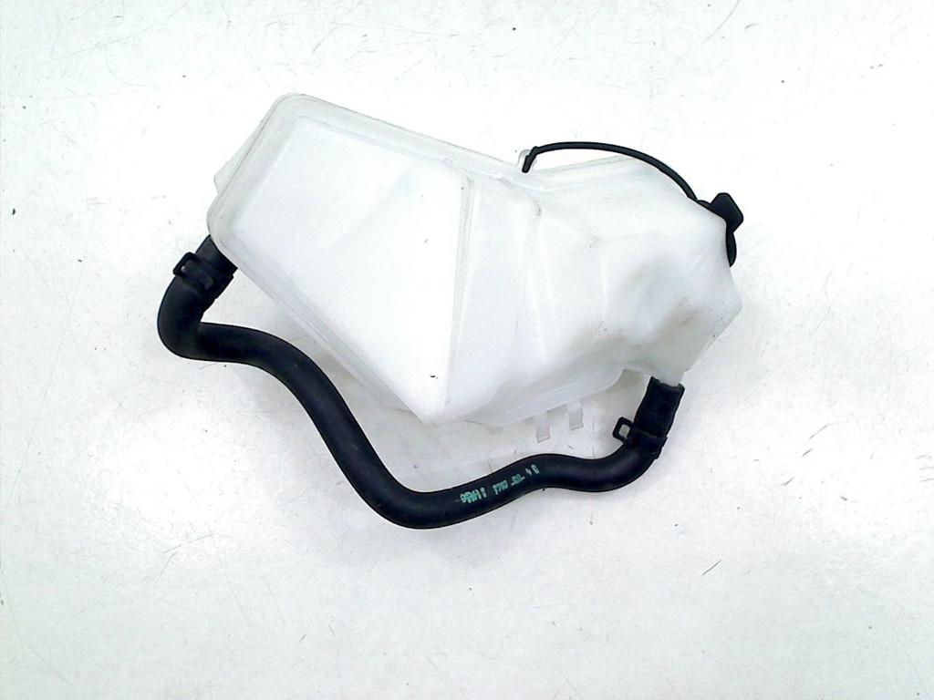BOCAL LIQUIDE DE REFROIDISSEMENT BMW, Motos, Dhr. S. di Majo, Utilisé, Info@cama-motorparts.nl, P.J. Troelstraweg 8 8
3144 CX  MAASSLUIS, NL
