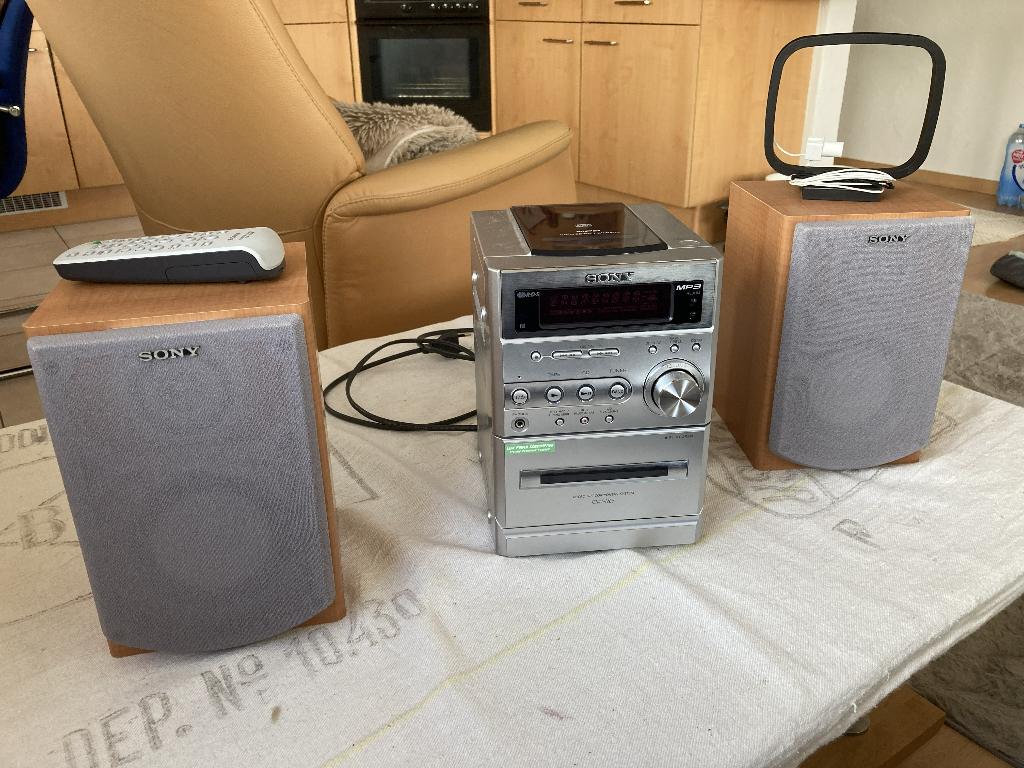Sony Mini Hifi Stereoketen - Inclusief 2 speakers, Ophalen, Zo goed als nieuw, Speakers, Sony