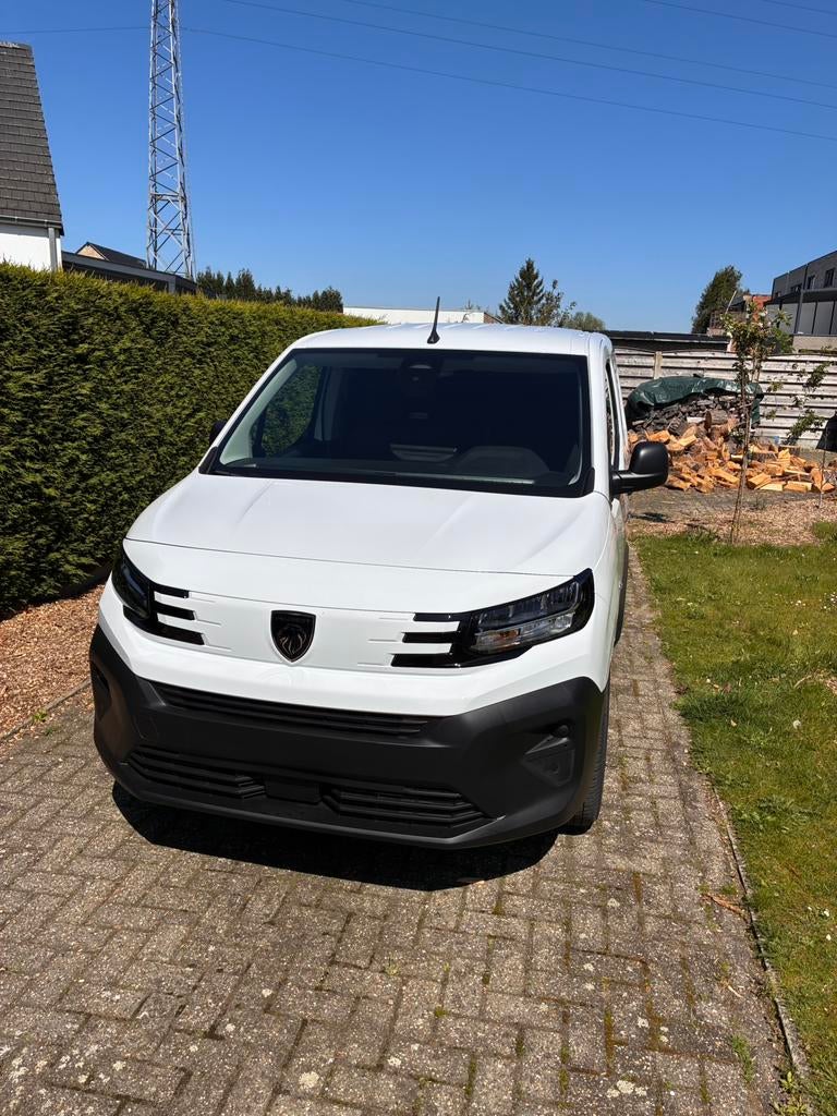 Peugeot partner 2026 Worksite - verlengde fabrieksgarantie, Auto's, Bestelwagens en Lichte vracht, Particulier, Achteruitrijcamera