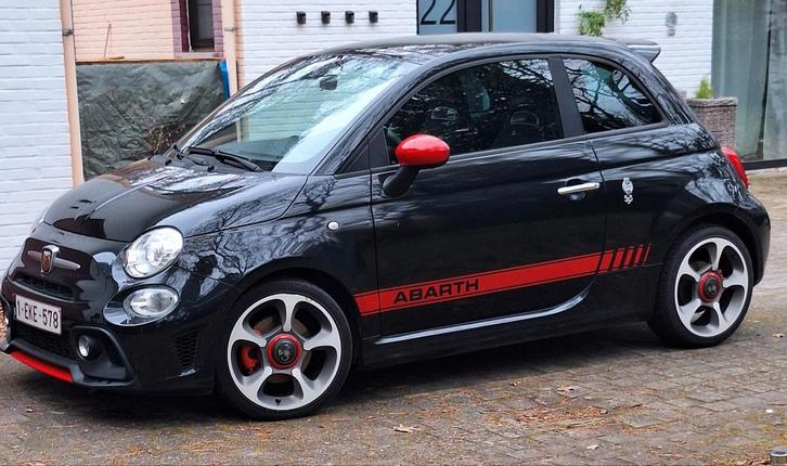 À vendre Fiat Abarth 595 1.4 Petrol, Autos, Abarth, Particulier, ABS, Airbags, Air conditionné, Bluetooth, Ordinateur de bord