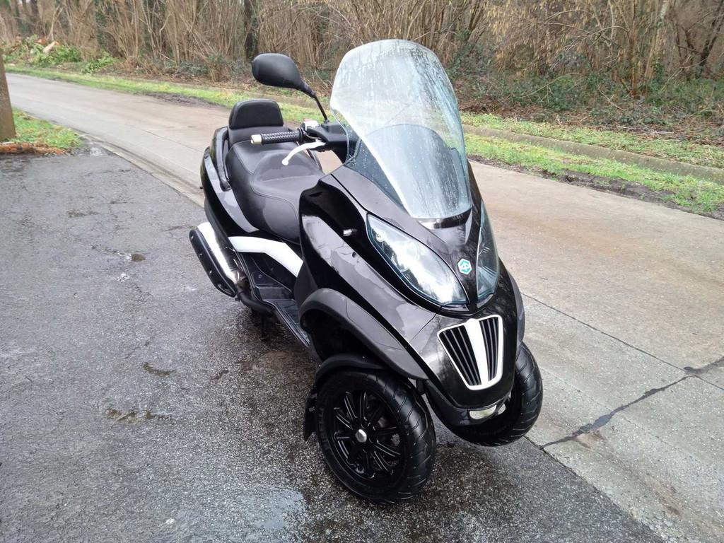 piaggio - mp3 - moto, Motos, Motos | Piaggio, Entreprise, Autre