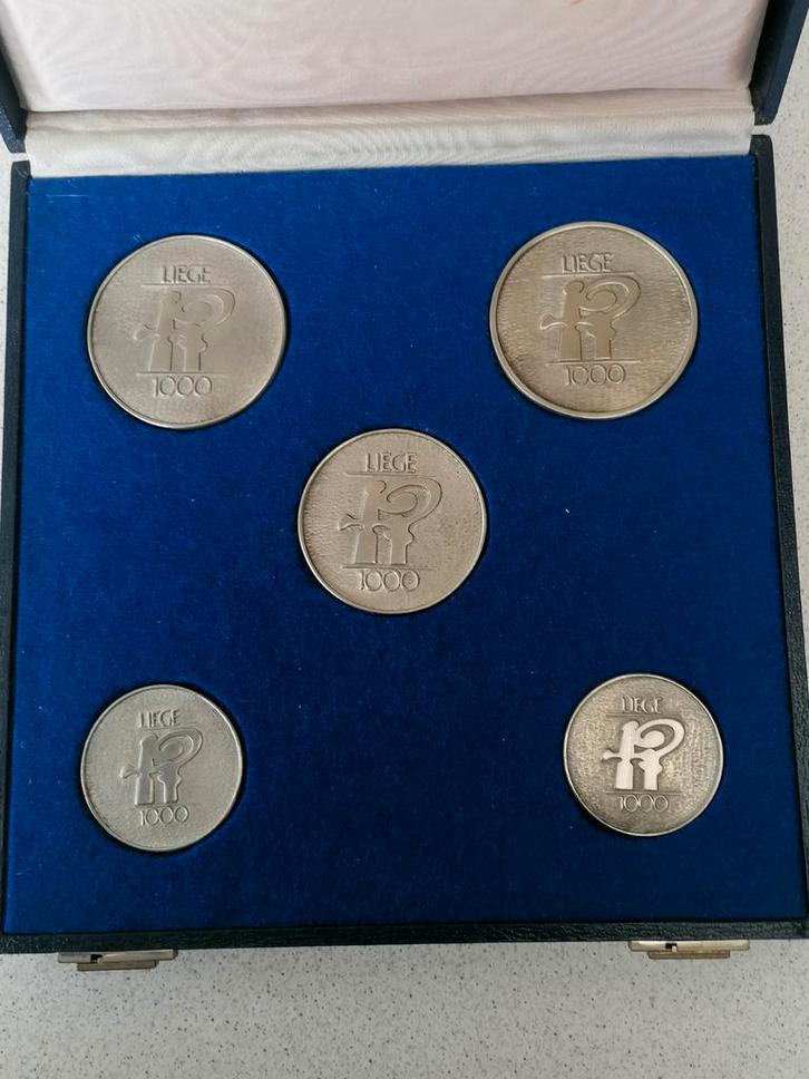 1000 ans de Liège... 5 pièces commémoratives.. 980-1980 !, Timbres & Monnaies, Monnaies | Pays-Bas, Enlèvement ou Envoi