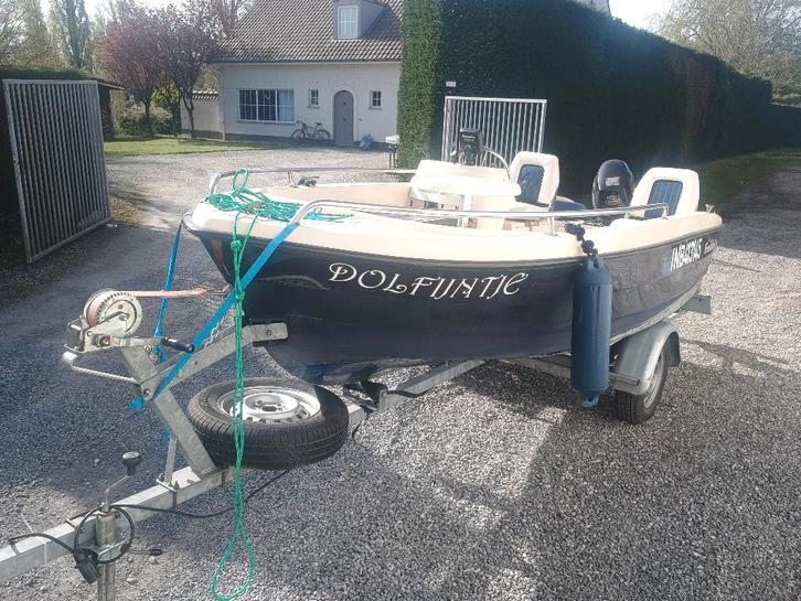 Motorboot, Watersport en Boten, Motorboten en Motorjachten, Gebruikt, Polyester, Tot 6 meter, Benzine, Buitenboordmotor, Minder dan 10 pk
