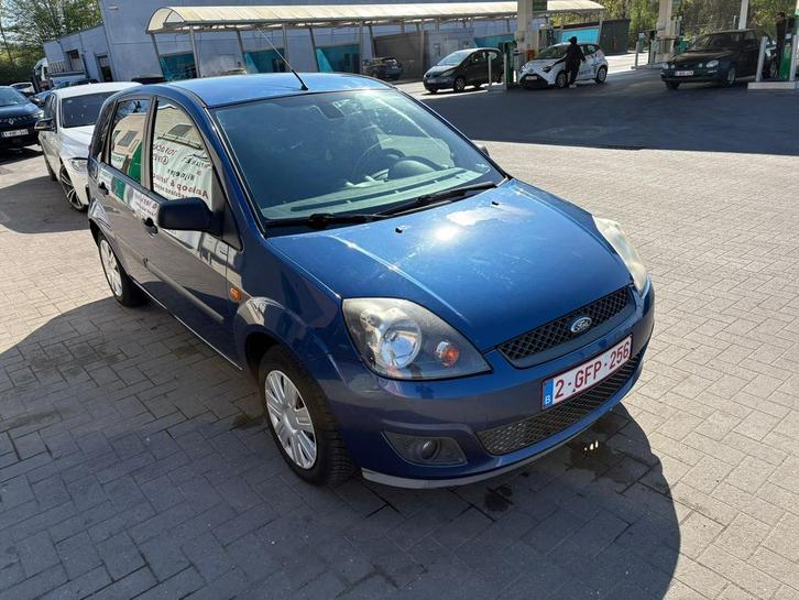 Ford Fiesta 2007, Autos, Ford, Particulier, Fiësta, Bluetooth, Essence, Euro 4, 4 portes, Boîte manuelle, Enlèvement