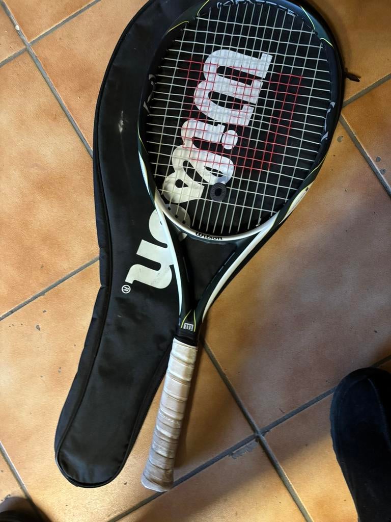 Wilson tennis raket, Sport en Fitness, Tennis, Ophalen, Zo goed als nieuw, Ballen, Wilson