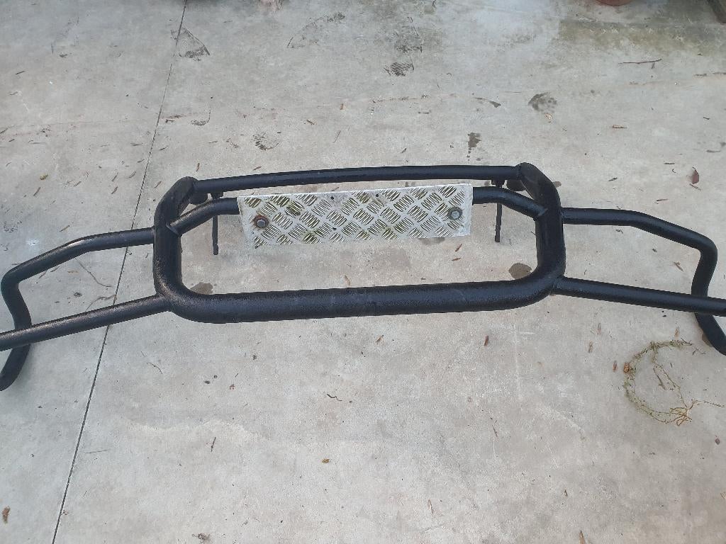 Parebuffle. Bull bar, Enlèvement, Comme neuf