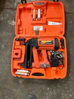 Cloueuse  sol beton fixations sanitaire chauffage electro, Bricolage & Construction, Enlèvement, Utilisé, Autres types, Mécanisme de percussion