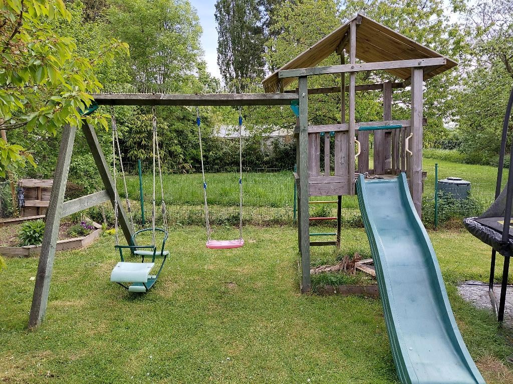 Gratis op te halen speelhuis, Enlèvement, Utilisé, Bois