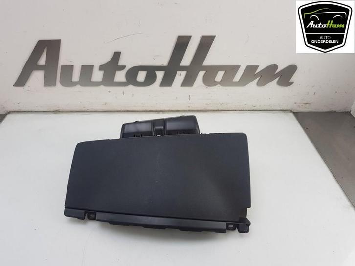 DASHBOARDKASTJE Partner (GC / GF / GG / GJ / GK) (|8226VV|), Auto-onderdelen, Dashboard en Schakelaars, Peugeot, Gebruikt