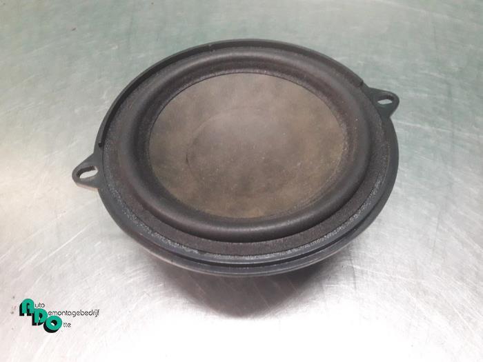 Luidspreker van een Renault Clio (Clio 3 06-), Auto-onderdelen, Elektronica en Kabels, Renault, Gebruikt, 3 maanden garantie, Ophalen of Verzenden