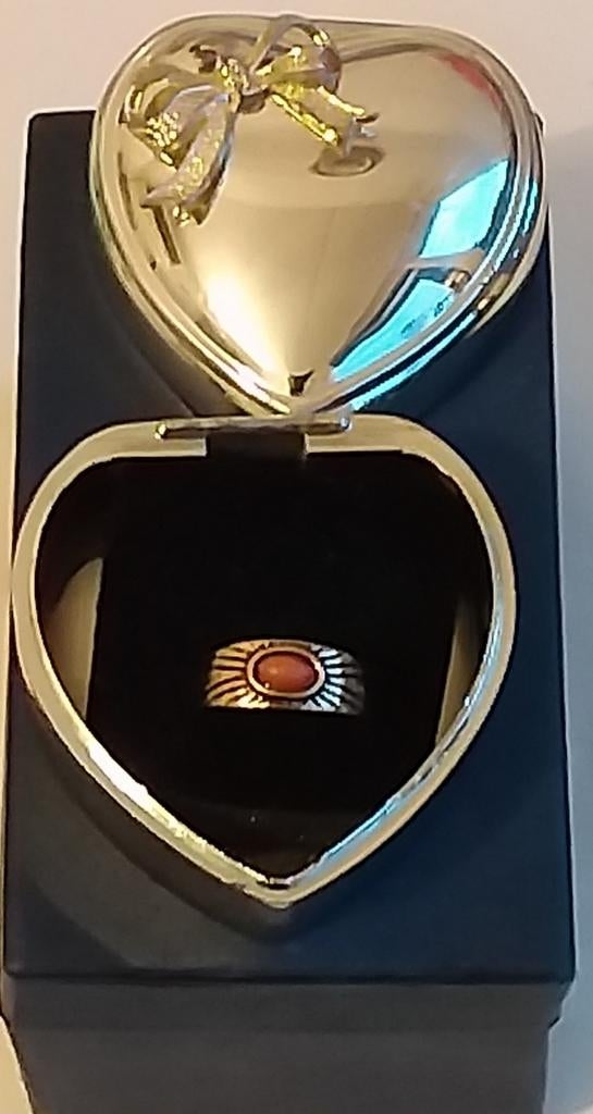 Oude vintage super mooi ring., Handtassen en Accessoires, Ringen, Verzenden