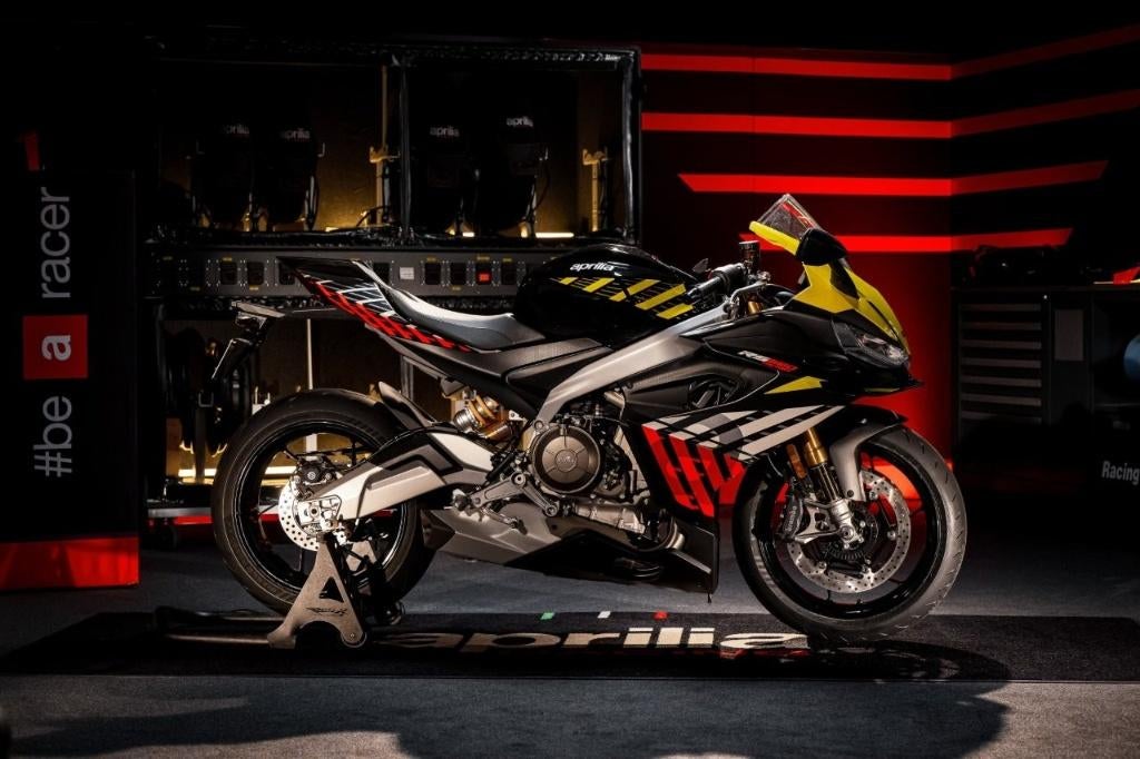 Aprilia RS 660 Factory, 2 cilinders, Nieuw, Motorrijbewijs A, Super Sport