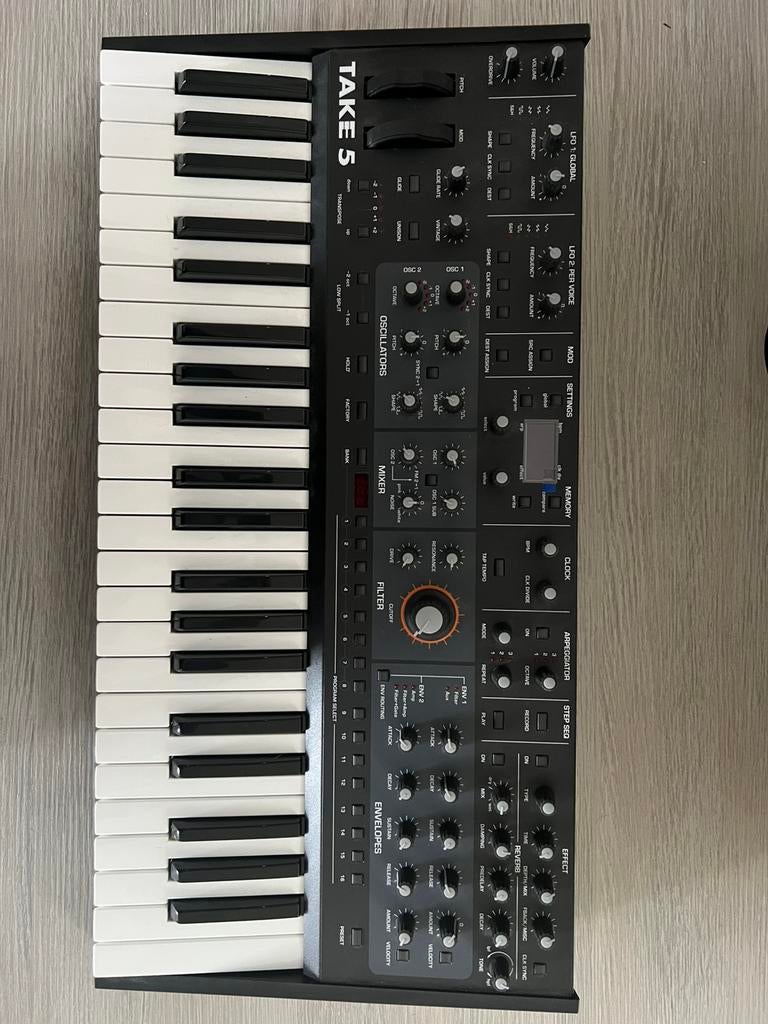 Sequential Take 5, Muziek en Instrumenten, Synthesizers, Ophalen, Zo goed als nieuw
