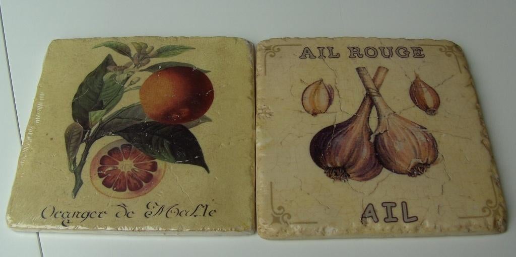 ONDERZETTERS IN OLD LOOK TEGELS 2 STUKS NIEUW, Ophalen of Verzenden, Nieuw, Pot of Pan