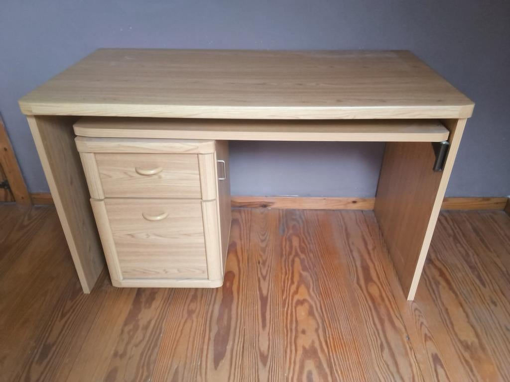 1 bureau en mélamine chêne clair dépliable en L 2 tiroirs, Maison & Meubles, Enlèvement