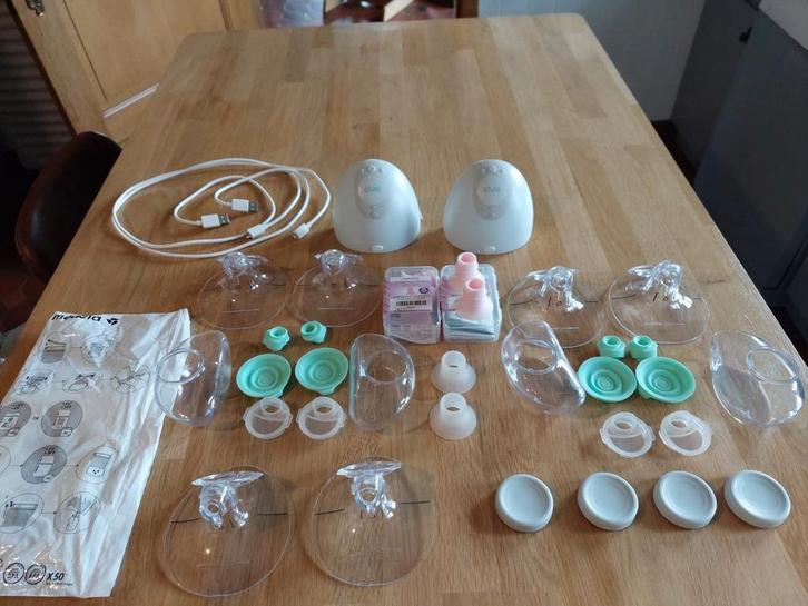 Draadloze borstkolf: Elvie Double Pump + Extra's accessoires, Kinderen en Baby's, Babyvoeding en Toebehoren, Zo goed als nieuw