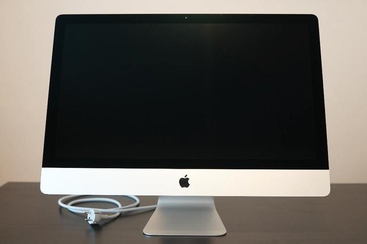iMac 2020 Retina 5K 27-inch in uitstekende staat, Computers en Software, Apple Desktops, Zo goed als nieuw, iMac, SSD, 3 tot 4 Ghz