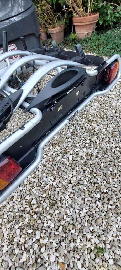 thule fietsdrager 3 electrische of gewone fietsen, Auto diversen, Fietsendragers, Zo goed als nieuw, Trekhaakdrager, 3 fietsen of meer