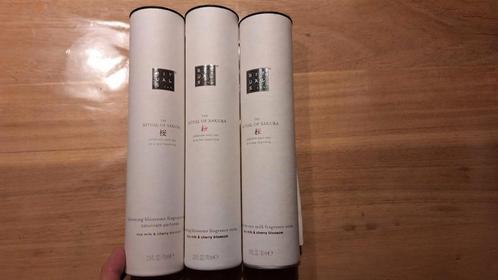 Rituals Geurstokjes, Huis en Inrichting, Woonaccessoires | Kandelaars en Kaarsen, Nieuw, Kaars, Minder dan 25 cm, Wit, Ophalen