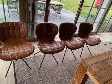 eetkamerstoelen beschikbaar voor biedingen